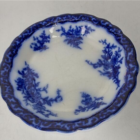 Beautiful antique flow blue soup bowl - Picture 2 of 5